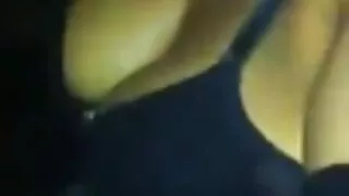 Jumătate gol siss ragazza clipuri pt adulti