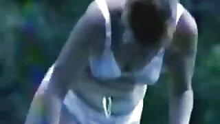Cehă bordel clipuri sex femei futute prin perete