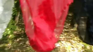Gospodina e de rahat și dă păsărică pentru a scormoni o erecție clipuriporno