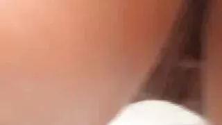 Un barbat clipuri porno cu blonde bine excitat este interesat sa faca futai cu o blonda frumoasa