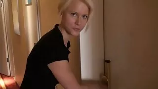 Bisexual prietenele sex clipuri cu lesbiene cu un mascul alfa