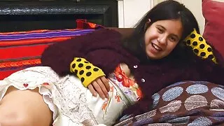 Teen îndeplinește două BISE clipuri erotice gratis libert