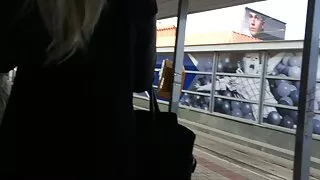 In timpul castingului managerul clipuripornogratis fute o fata frumoasa